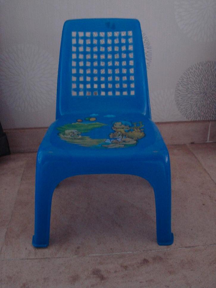 kinderstoeltje, Kinderen en Baby's, Speelgoed | Speelkeukens, Gebruikt, Speelkeuken-accessoire, Kunststof, Ophalen