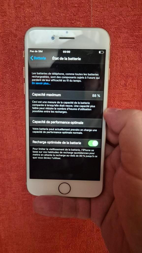 Iphone 8 très bon état 88% 64gb, Télécoms, Téléphonie mobile | Apple iPhone, Enlèvement