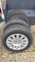 Zomer banden op stalen velgen BMW 195x65x15 Goede staat, Auto-onderdelen, Ophalen, Gebruikt, 15 inch, Banden en Velgen