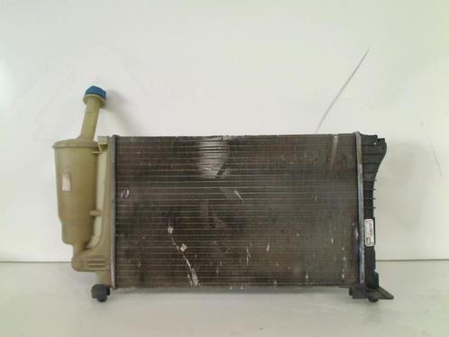 RADIATEUR Fiat Panda (169) (01-2004/12-2012), Auto-onderdelen, Airco en Verwarming, Fiat, Gebruikt