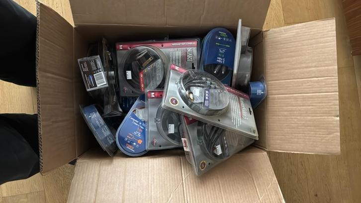 Grote partij Hifi/video kabels, interlinks, HDMI, Ethernet, Zakelijke goederen, Stock en Retail | Partijen goederen, Audio, Tv en Foto