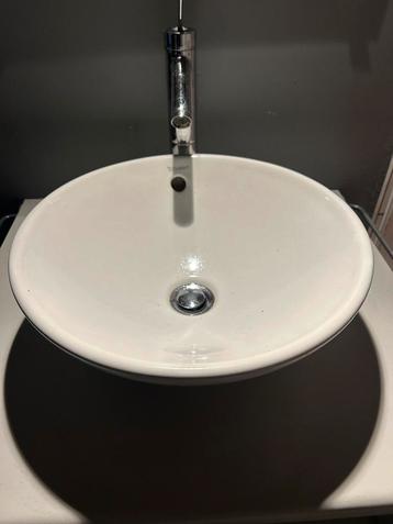 Lavabo beschikbaar voor biedingen