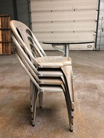 Table à manger industrielle avec plateau en verre et 4 chais, Enlèvement
