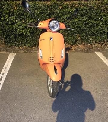 Vespa Primavera B klasse beschikbaar voor biedingen
