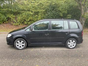 Vw touran 19tdi 7plas 105pk mod 2008 airconditioning ja ctok beschikbaar voor biedingen