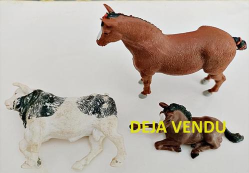 Jument Suffolk Punch No. 2108 + Taureau No. 2131 BRITAINS, Verzamelen, Beelden en Beeldjes, Gebruikt, Dier, Ophalen of Verzenden
