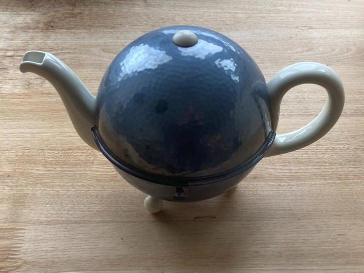 Art Deco Bauhaus design bolvormige theepot, Antiek en Kunst, Antiek | Keramiek en Aardewerk, Ophalen