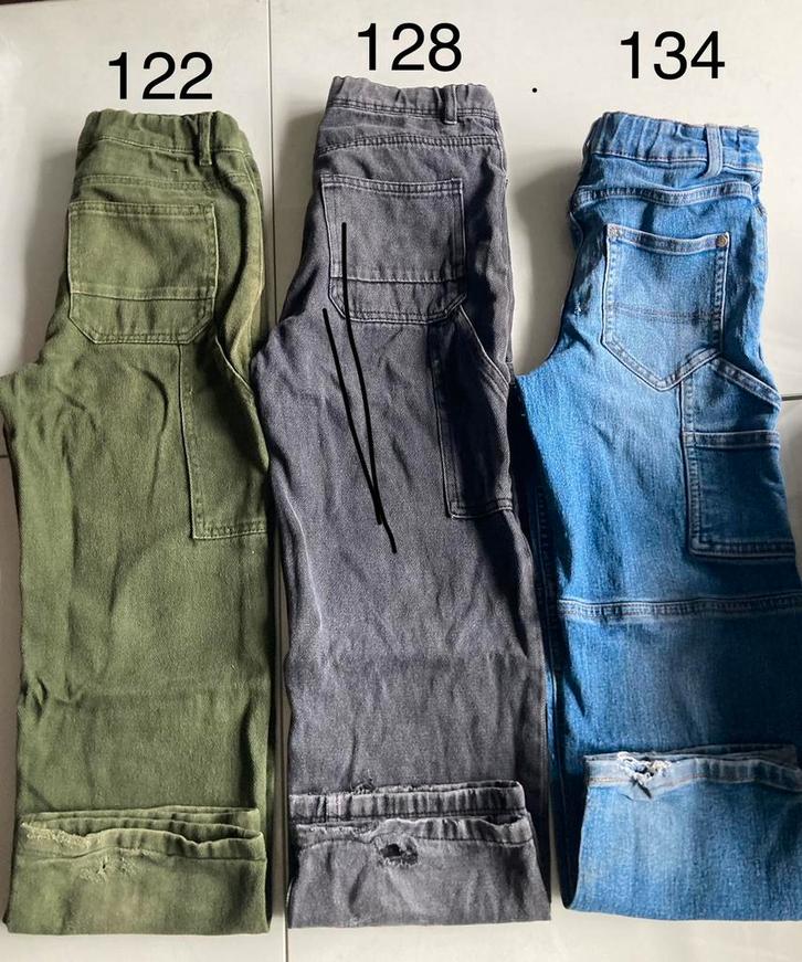 Baggy jeans: name it (groene en zwarte) c&a,, Kinderen en Baby's, Kinderkleding | Kinder-kledingpakketten, Gebruikt, Ophalen