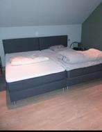 1 boxspring (op foto staan er 2) 1m20x2m, Ophalen, Gebruikt, Twijfelaar, 120 cm