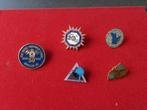 5 „" Made in Canada "” pins, waaronder 4 uit Quebec”, Ophalen