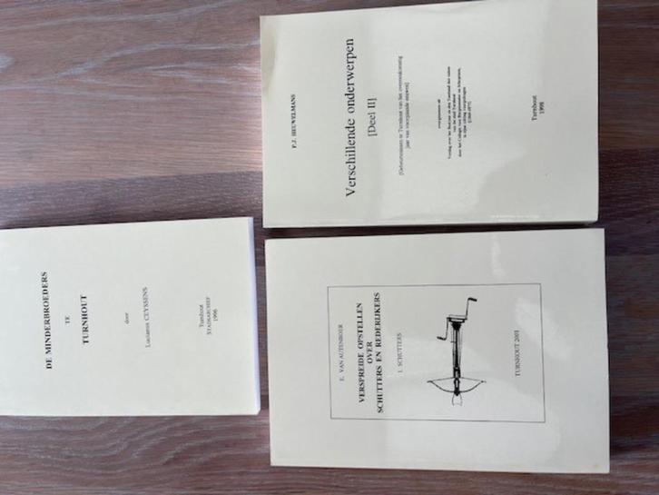 turnhout stad turnhout en vrijheid  facsimile uitgaven, Livres, Histoire & Politique, Neuf, 17e et 18e siècles, Enlèvement ou Envoi