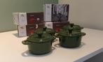 4 STAUB mini cocottes ceramiek in originele verpakking, Enlèvement ou Envoi
