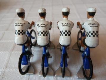 5 petits lots ancien cyclistes miniatures, métal & plastique