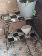 Table à roulettes en fer forgé, Enlèvement, Comme neuf