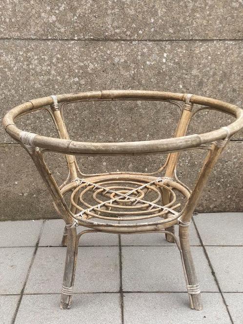 Vintage onderstel bamboe bijzettafeltje, Huis en Inrichting, Tafels | Bijzettafels, Rond, Glas, Ophalen