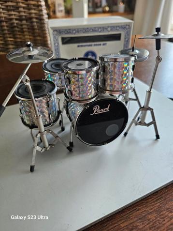 Miniature pearl drumstel, Musique & Instruments, Enlèvement