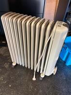 Delonghi olieradiator, Doe-het-zelf en Bouw, Verwarming en Radiatoren, Ophalen, Zo goed als nieuw