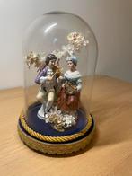 Beeld van koppeltje onder stolp, Huis en Inrichting, Woonaccessoires | Stolpen, Ophalen of Verzenden, Zo goed als nieuw