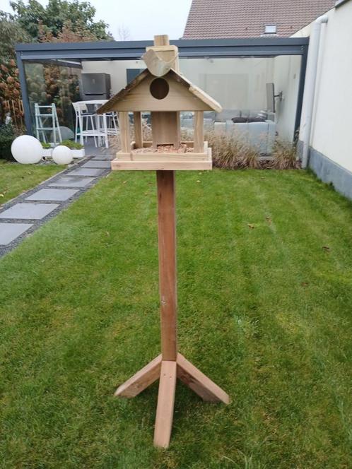 Mooie voeder huisjes, Tuin en Terras, Vogelhuisjes en Vogelbaden, Zo goed als nieuw, Ophalen