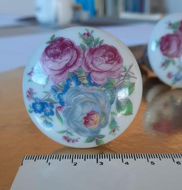 5 Porseleinen deurknoppen  uit Limoges diameter 4,5 cm beschikbaar voor biedingen