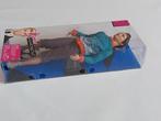 Barbie pop Ken uit 2010 in de doos, Kinderen en Baby's, Speelgoed | Poppen, Nieuw, Ophalen of Verzenden, Barbie