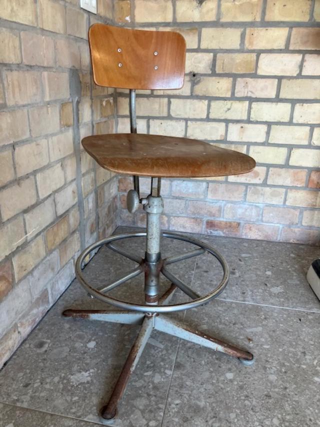 Tekenstoel Ahrend de Cirkel, Antiquités & Art, Antiquités | Meubles | Chaises & Canapés, Enlèvement