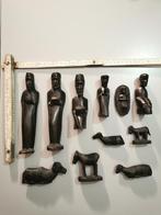 kerststal-figuren in ebbenhout, Antiek en Kunst, Ophalen of Verzenden