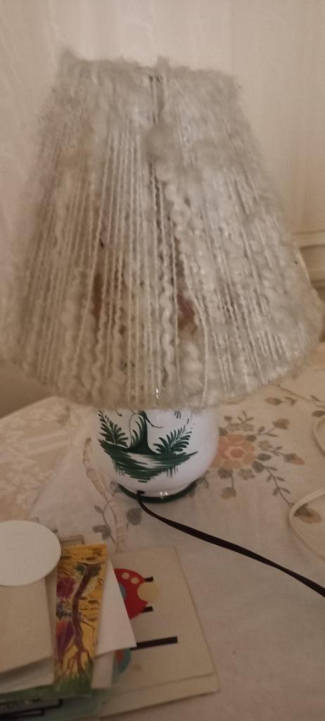 petite lampe de chevet, Enlèvement