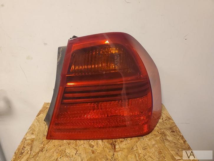 BMW 3 serie E90 2005 - 2009 achterlicht rechts sedan €25, Auto-onderdelen, Verlichting, BMW, Gebruikt, Ophalen of Verzenden