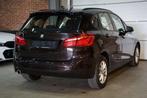 BMW 216 Active Tourer Navi LED 90.000km 2021 EURO 6d, Auto's, BMW, Voorwielaandrijving, Stof, Gebruikt, Bruin
