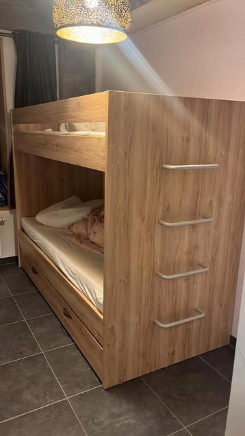 Stapelbed voor 3  beschikbaar voor biedingen