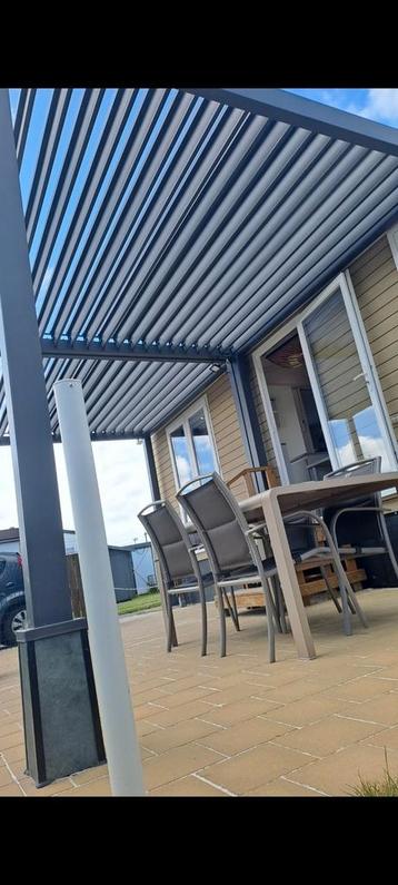 Zeer recent stacaravan aan zee in Knokke-Heist beschikbaar voor biedingen