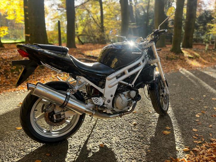 Veel onderdelen te koop van Hyosung 125 / 250 / 650 motoren, Motoren, Onderdelen | Overige, Gebruikt, Ophalen of Verzenden