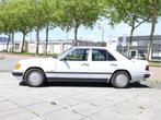 Mercedes-Benz 300E (W124) 230 E 1986, HBL-36-S, Auto's, Gebruikt, Bedrijf, 300-Serie, Handgeschakeld