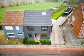 Huis te koop in Laarne, 3 slpks beschikbaar voor biedingen