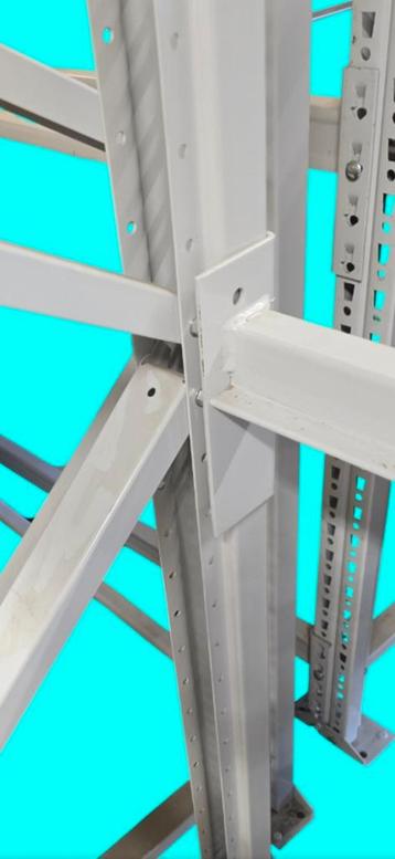 Magazijnrekken / grootvak stellingen. L=270 D=110 H=250 beschikbaar voor biedingen