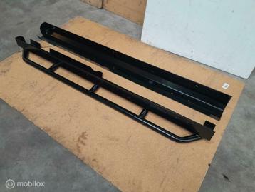 Rock Sliders Tree Side Bars Land Rover Discovery 3 4 III IV beschikbaar voor biedingen