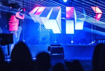 dj booth (pixel mapping), Enlèvement, Comme neuf