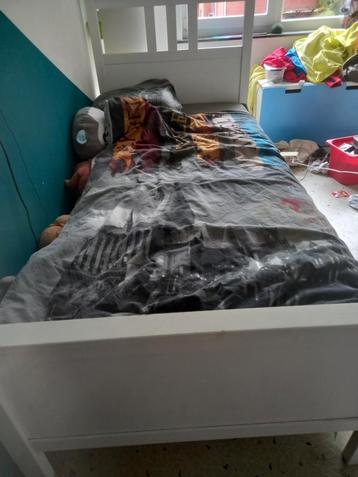 Ikea 1 persoons bed 90x200 beschikbaar voor biedingen