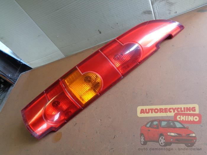 Achterlicht links van een Renault Kangoo, Auto-onderdelen, Verlichting, Renault, Gebruikt, 3 maanden garantie, Ophalen of Verzenden