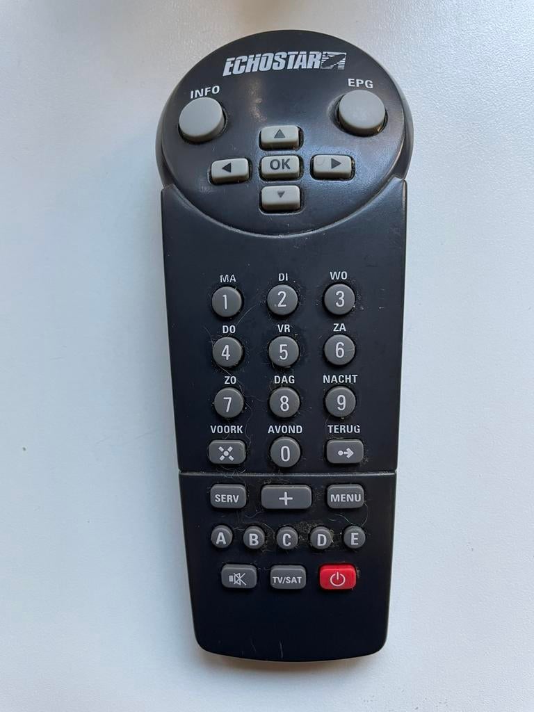 Afstandsbediening satelliet, Ophalen, Zo goed als nieuw, Tv