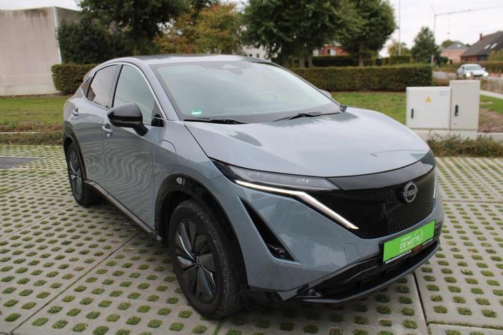 Nissan ARIYA ADVANCE 63kWh + 22kW Charger (bj 2023), Auto's, Nissan, Bedrijf, Te koop, Ariya, ABS, Achteruitrijcamera, Adaptieve lichten