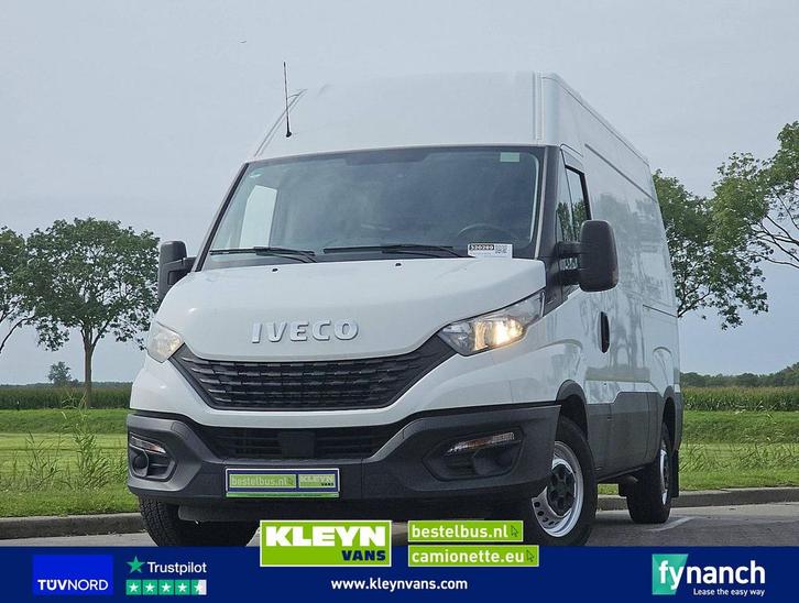 Iveco DAILY 35S14 L1H2 Airco Euro6, Auto's, Bestelwagens en Lichte vracht, Bedrijf, ABS, Airconditioning, Centrale vergrendeling