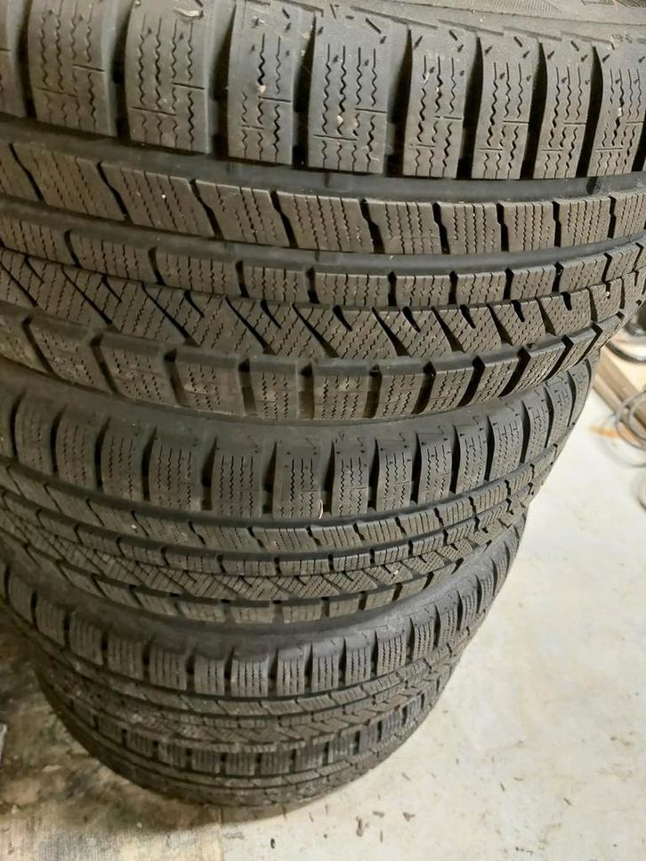 Set winterbanden op stalen velg 205/55/R16, Auto-onderdelen, Banden en Velgen, Velg(en), Winterbanden, Ophalen