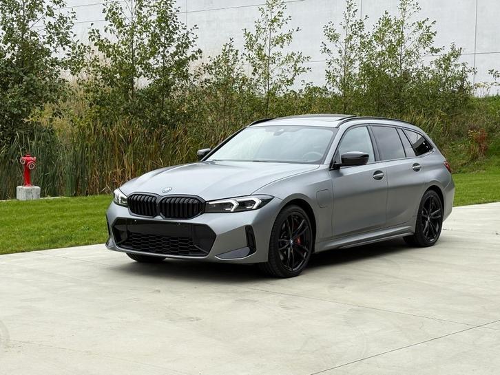 BMW 330e Touring M pakket Pro carbon pano Mseats HK HUD Full, Auto's, BMW, Bedrijf, Te koop, 3 Reeks, 360° camera, ABS, Achteruitrijcamera