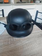 Pot helm . medium, Motoren