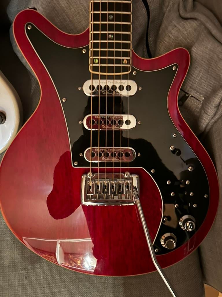 Vds : guitare brian may + micros Burns, Ophalen, Zo goed als nieuw