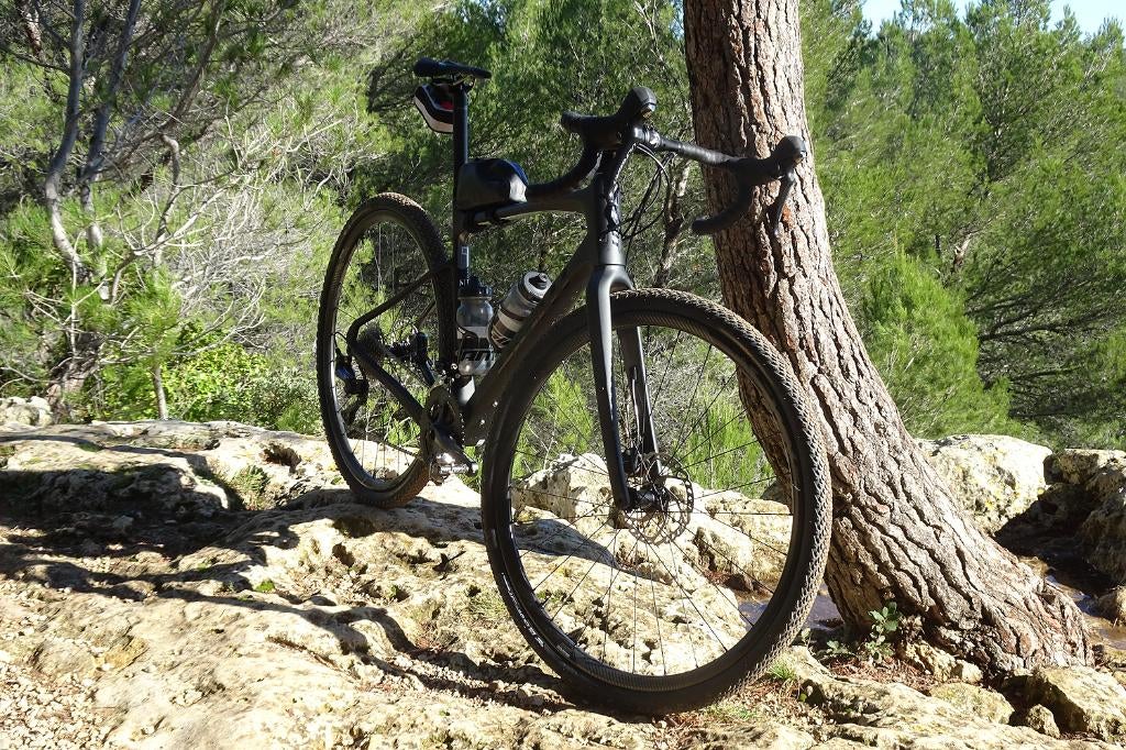 Vélo GIANT REVOLT 0 TAILLE M - URGENT, Aluminium, Enlèvement, 53 à 57 cm, 28 pouces