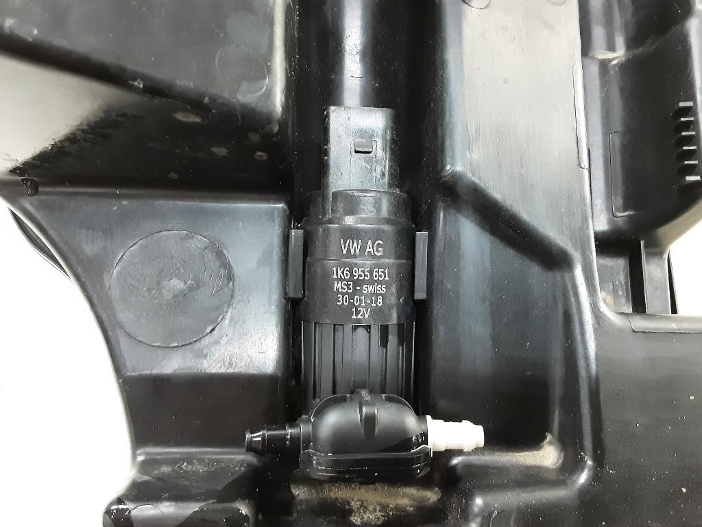 LAVE-GLACE POMPE AVANT Fabia III Combi (NJ5) (1K6955651), Utilisé, Skoda