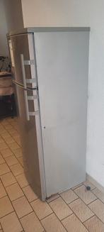 Frigo et lit bebe a donner, Electroménager, Enlèvement